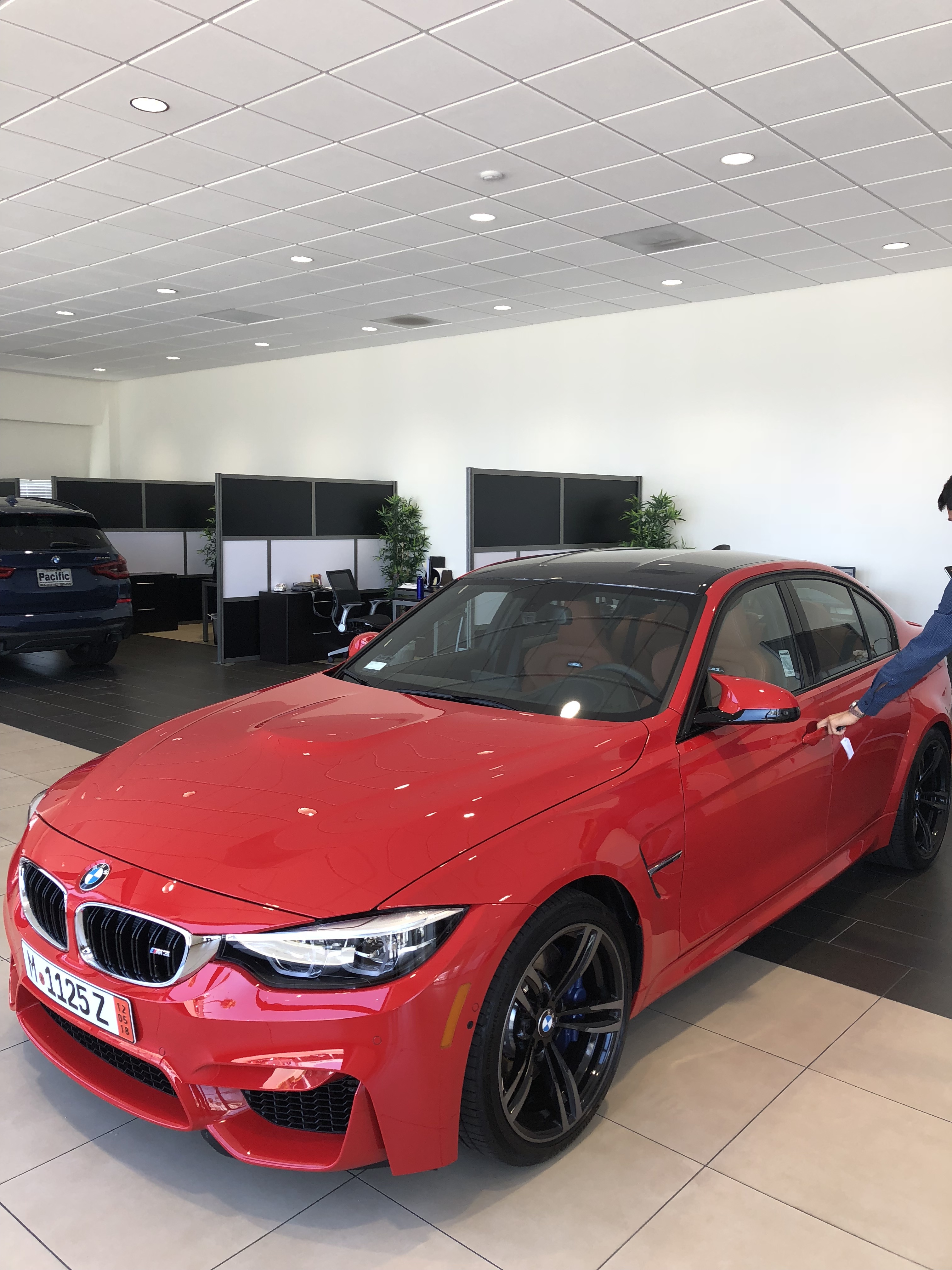 Pictures 2018 Bmw M3 In Ferrari Red Off Ramp Leasehackr